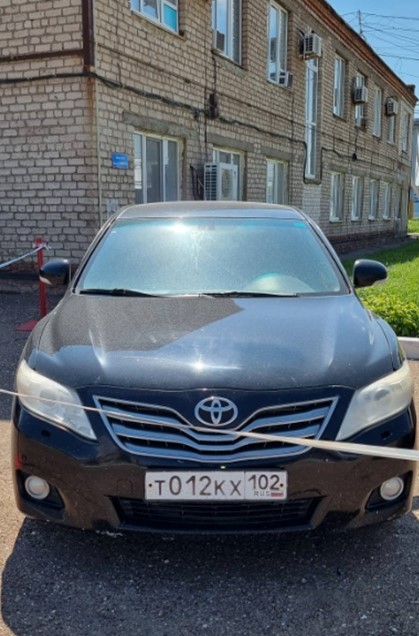 Toyota Camry 