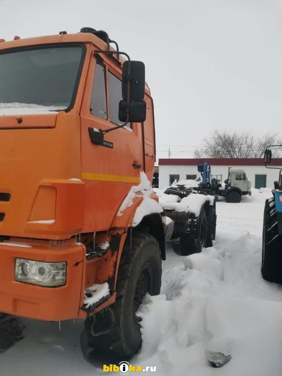 КамАЗ 44108 (6х6) тягач 
