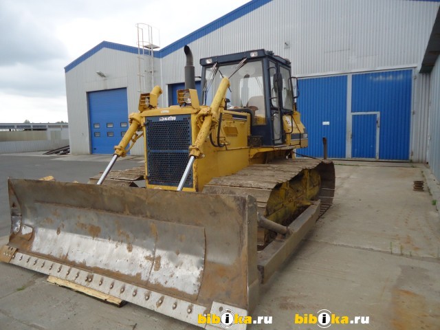 Komatsu D58 бульдозер