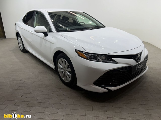 Toyota Camry US Market 2.5 AT 205 л.с. 4WD