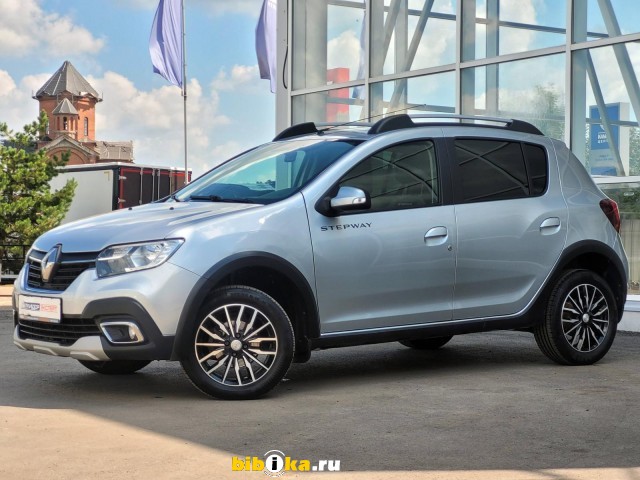 Renault Sandero 1.6 MT 113 л.с.