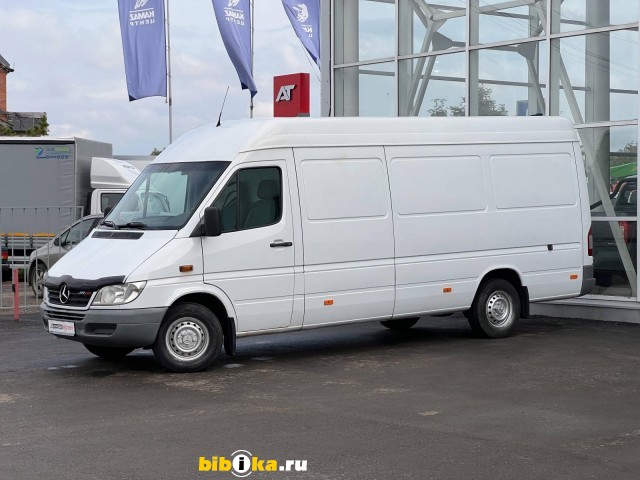 Mercedes-Benz Sprinter 211 CDI 2.2 MT 109 л.с.