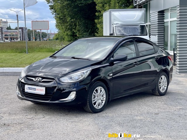 Hyundai Solaris 1.6 AT 123 л.с.