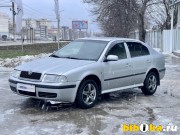 Skoda Octavia 1.6 MT 102 ..