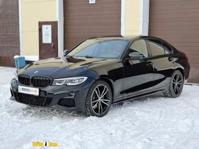 BMW 3-series 330i xDrive 2.0 AT 258 л.с. 4WD
