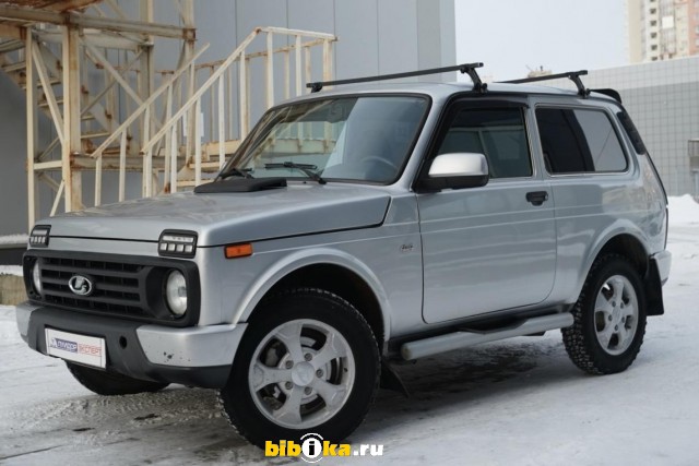 ЛАДА (ВАЗ) Нива 2121 Urban 1.7 MT 83 л.с. 4WD