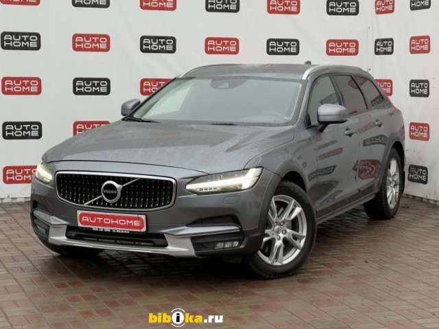 Volvo V90 Cross Country