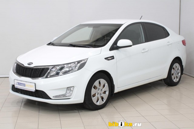 Kia Rio 6-speed 1.6 MT 123 л.с.