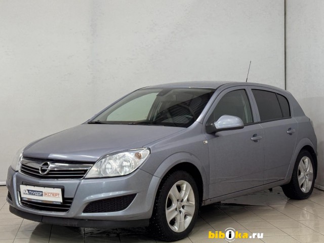 Opel Astra 1.6 MT 115 л.с.