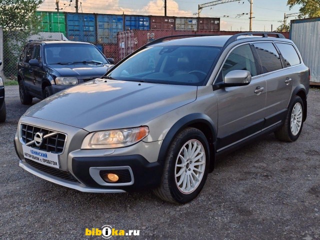 Volvo XC 70 2.4d AT 215 л.с. 4WD