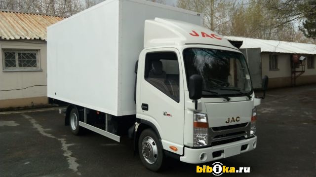 JAC N-56 Промтоварный фургон 