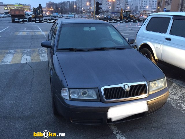 Skoda Octavia 1 поколение [рестайлинг] 1.6 MT (102 л.с.) 