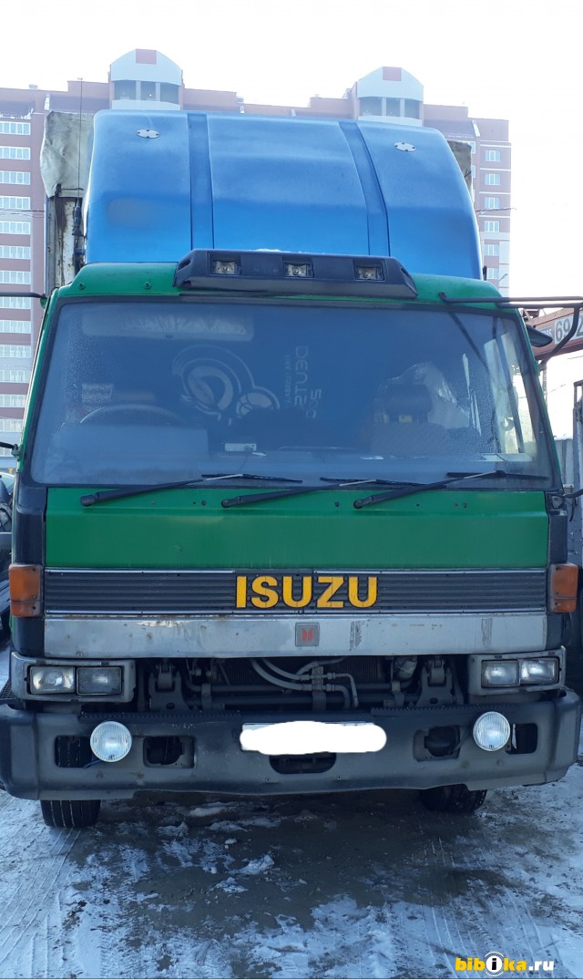 Isuzu Giga  