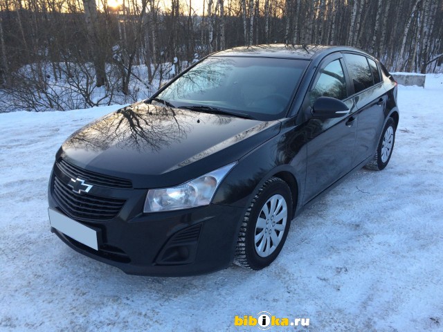 Chevrolet Cruze J300 [рестайлинг] 1.8 MT (141 л.с.) 