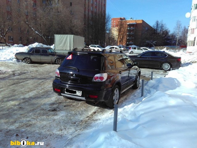 Mitsubishi Outlander 1 поколение 2.4 AT 4WD (160 л.с.) 