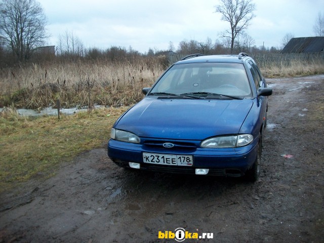 Ford Mondeo 1 поколение 1.8 MT (116 л.с.) 