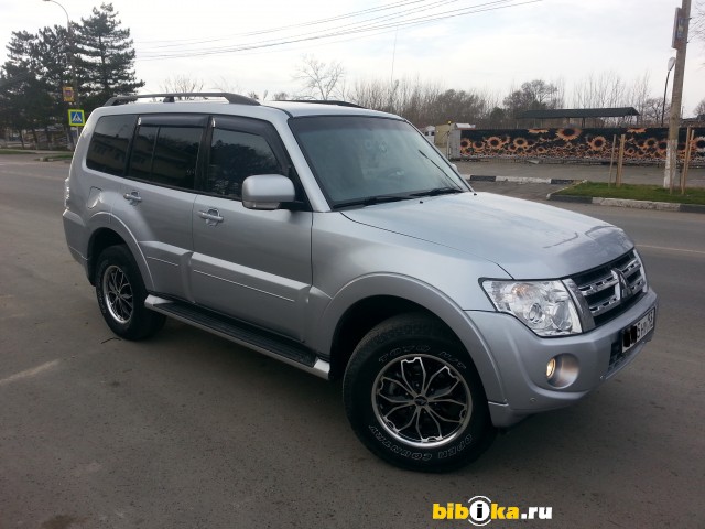 Mitsubishi Pajero 4 поколение [рестайлинг] 3.0 AT AWD (178 л.с.) 