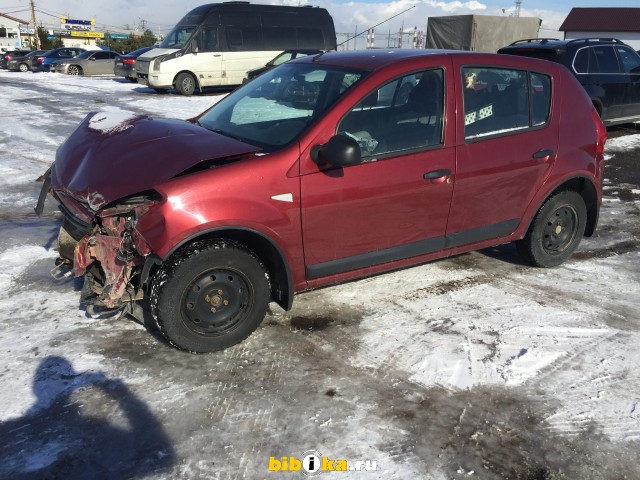 Renault Sandero 1 поколение 1.4 MT (75 л.с.) 