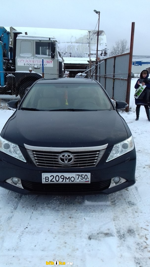 Toyota Camry XV50 2.5 AT (181 л.с.) 