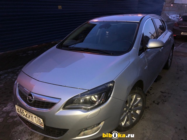 Opel Astra J 1.6 AT (115 л.с.) Cosmo