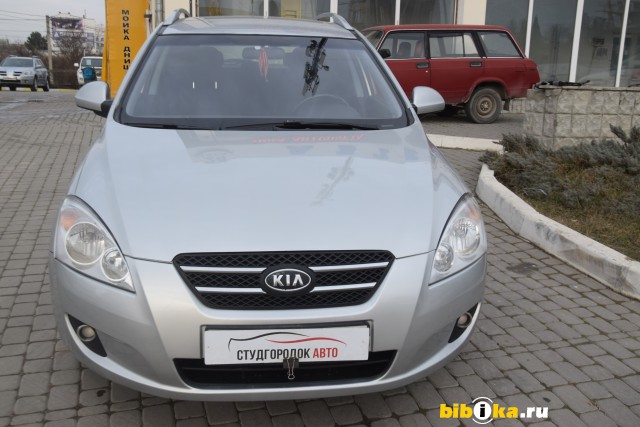 Kia Cee`d  