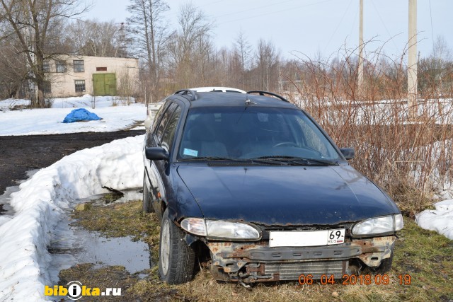 Ford Mondeo 1 поколение 1.8 MT (112 л.с.) 