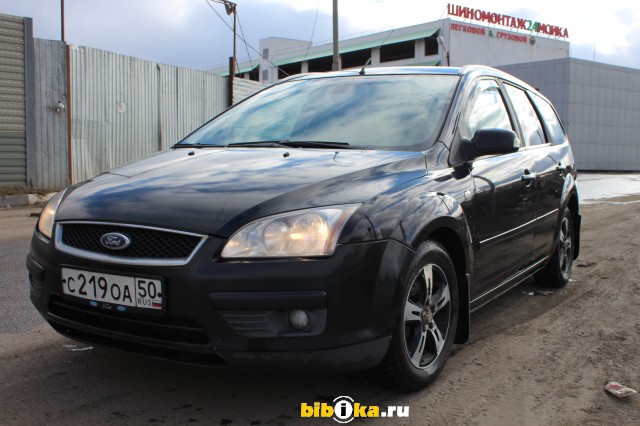 Ford Focus II универсал Ghia