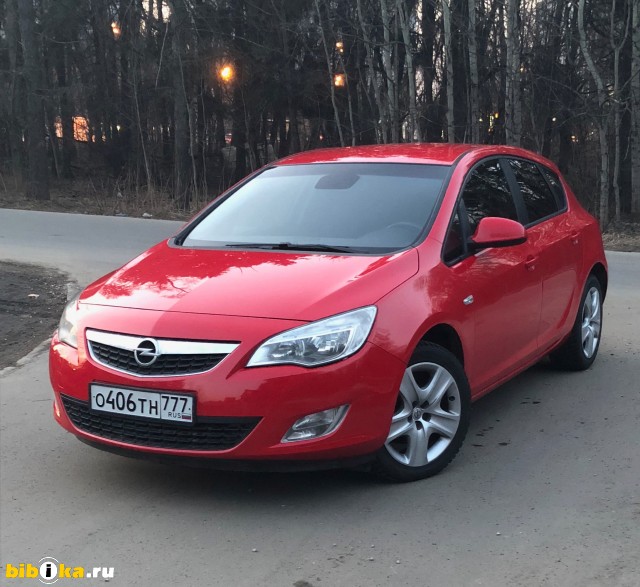 Opel Astra J 1.6 MT (115 л.с.) 