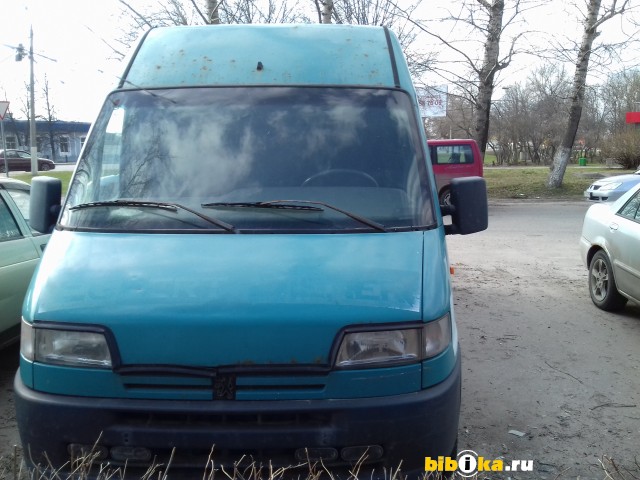 Peugeot Boxer Цельнометаллический фургон 