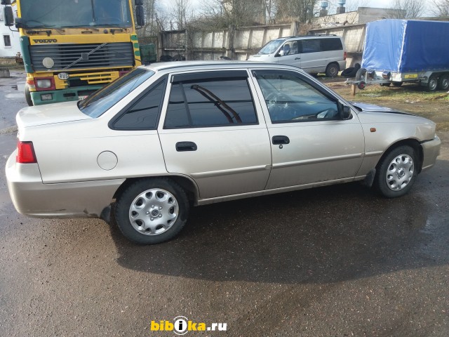 Daewoo Nexia 1 поколение [рестайлинг] 1.6 MT (109 л.с.) 