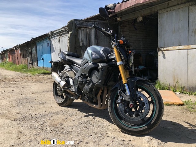 Yamaha FZ мотоцикл 