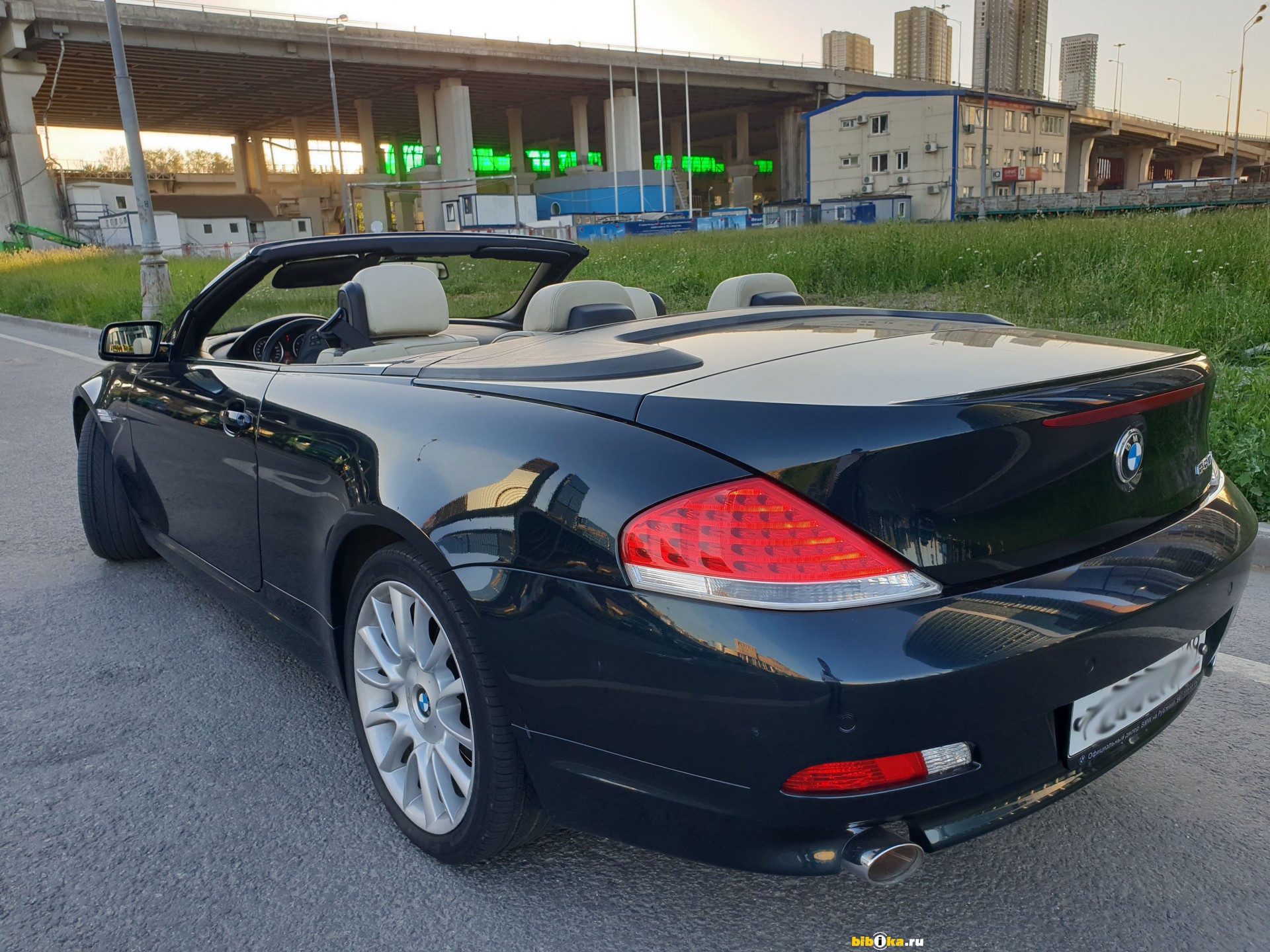 2013 BMW 650 Cabrio Interior