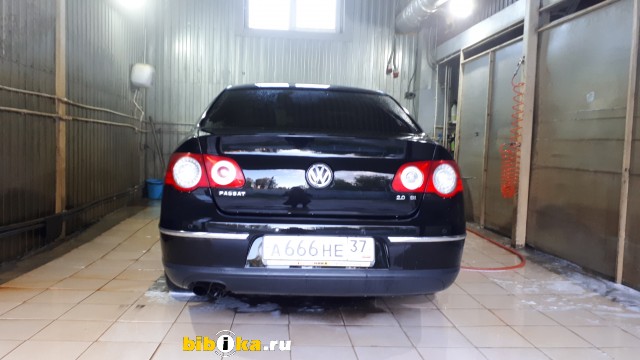 Volkswagen Passat B6 2.0 FSI MT (150 л.с.) 