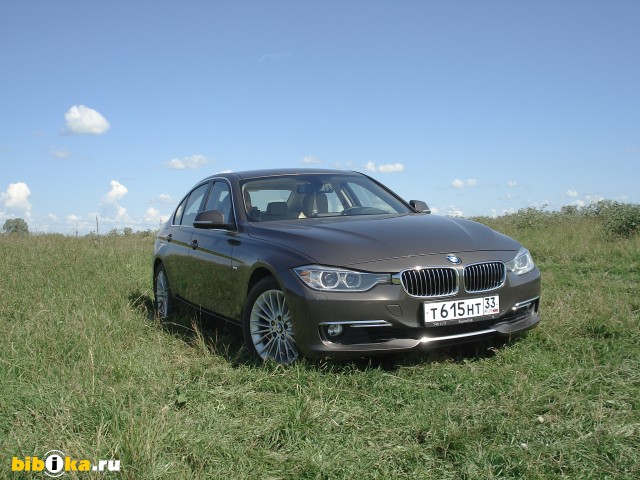 BMW 320 320i Лакшери