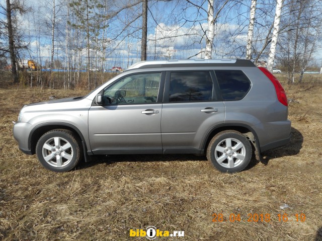 Nissan X-Trail  LE