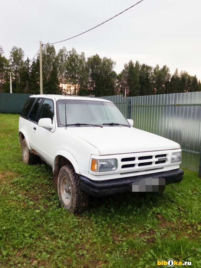 Mazda Navajo  