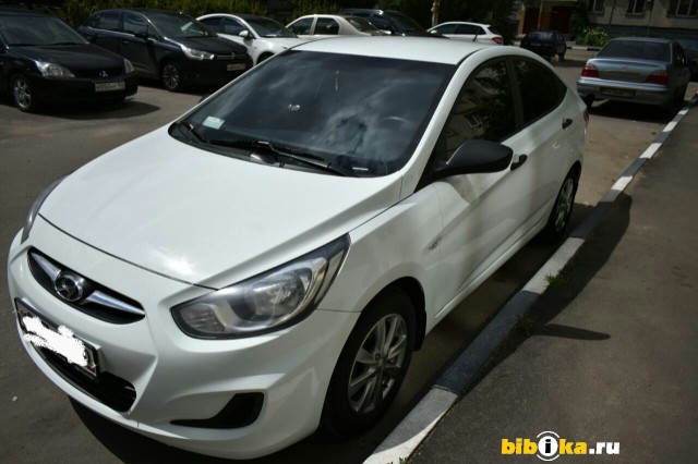 Hyundai Solaris 1 поколение 1.4 AT (107 л.с.) 