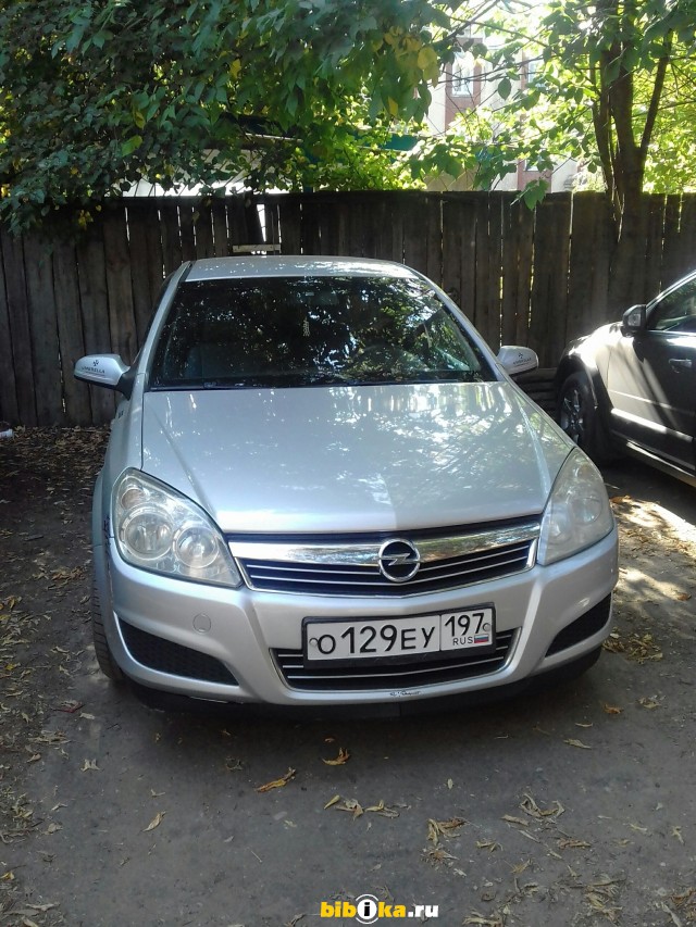 Opel Astra Family/H [рестайлинг] 1.8 AT (140 л.с.) 