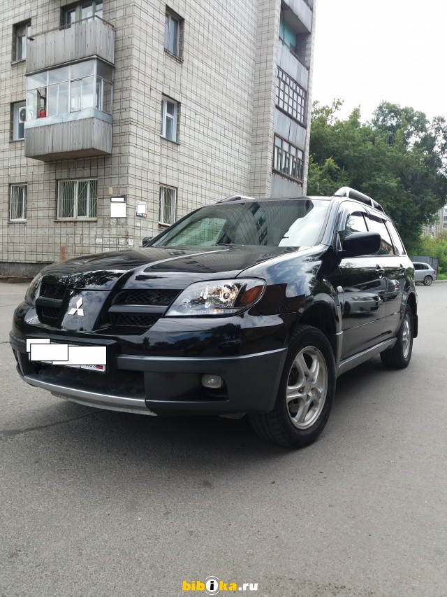 Mitsubishi Outlander  