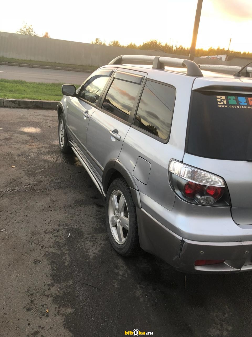 mitsubishi outlander 2005