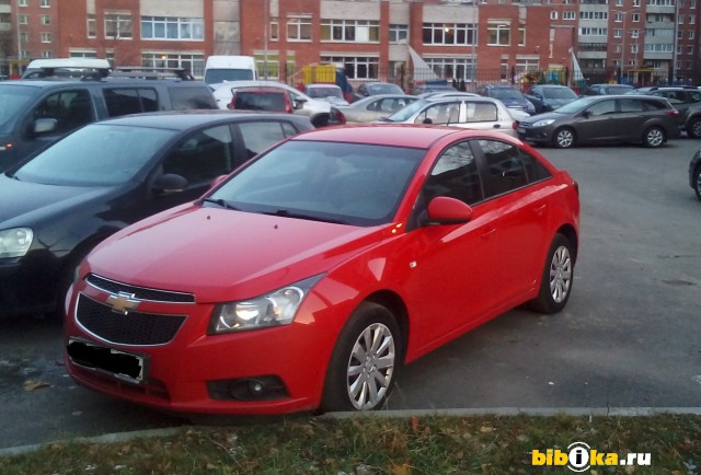 Chevrolet Cruze J300 1.8 MT (141 л.с.) 