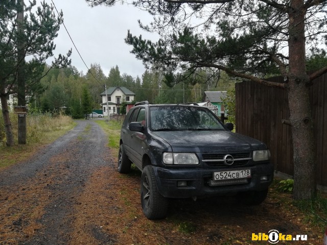 Opel Frontera B 2.2 DTI MT (116 л.с.) 