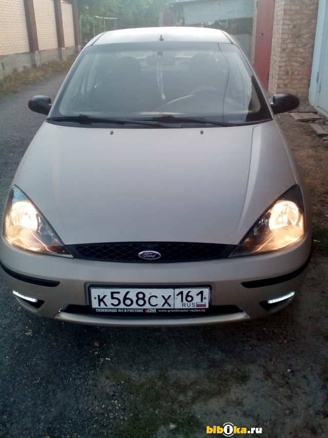 Ford Focus 1 поколение 1.6 MT (98 л.с.) 