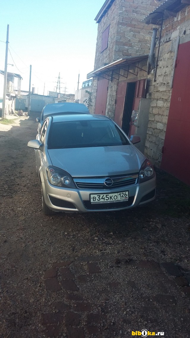 Opel Astra Family/H [рестайлинг] 1.8 AT (140 л.с.) 