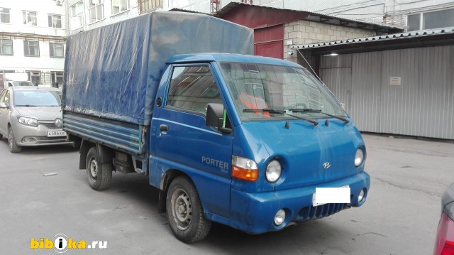 Hyundai Porter бортовой с тентом 