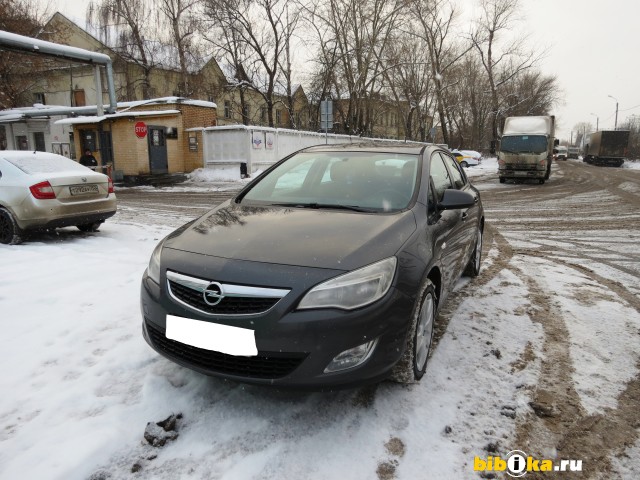 Opel Astra J 1.6 AT (115 л.с.) 