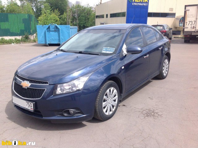 Chevrolet Cruze J300 1.8 MT (141 л.с.) 