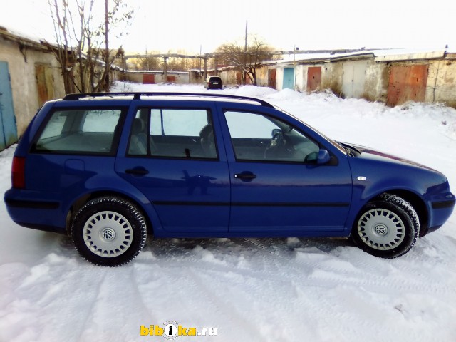 VW Golf 2000