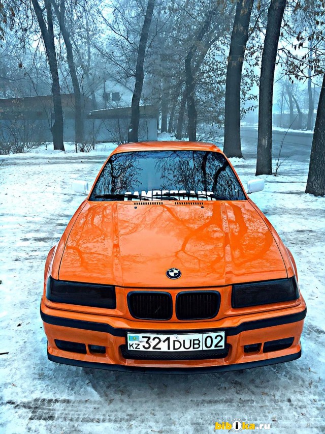 BMW 325  е36
