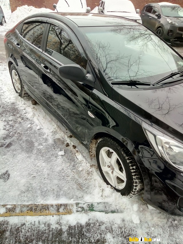 Hyundai Solaris 1 поколение 1.4 AT (107 л.с.) 